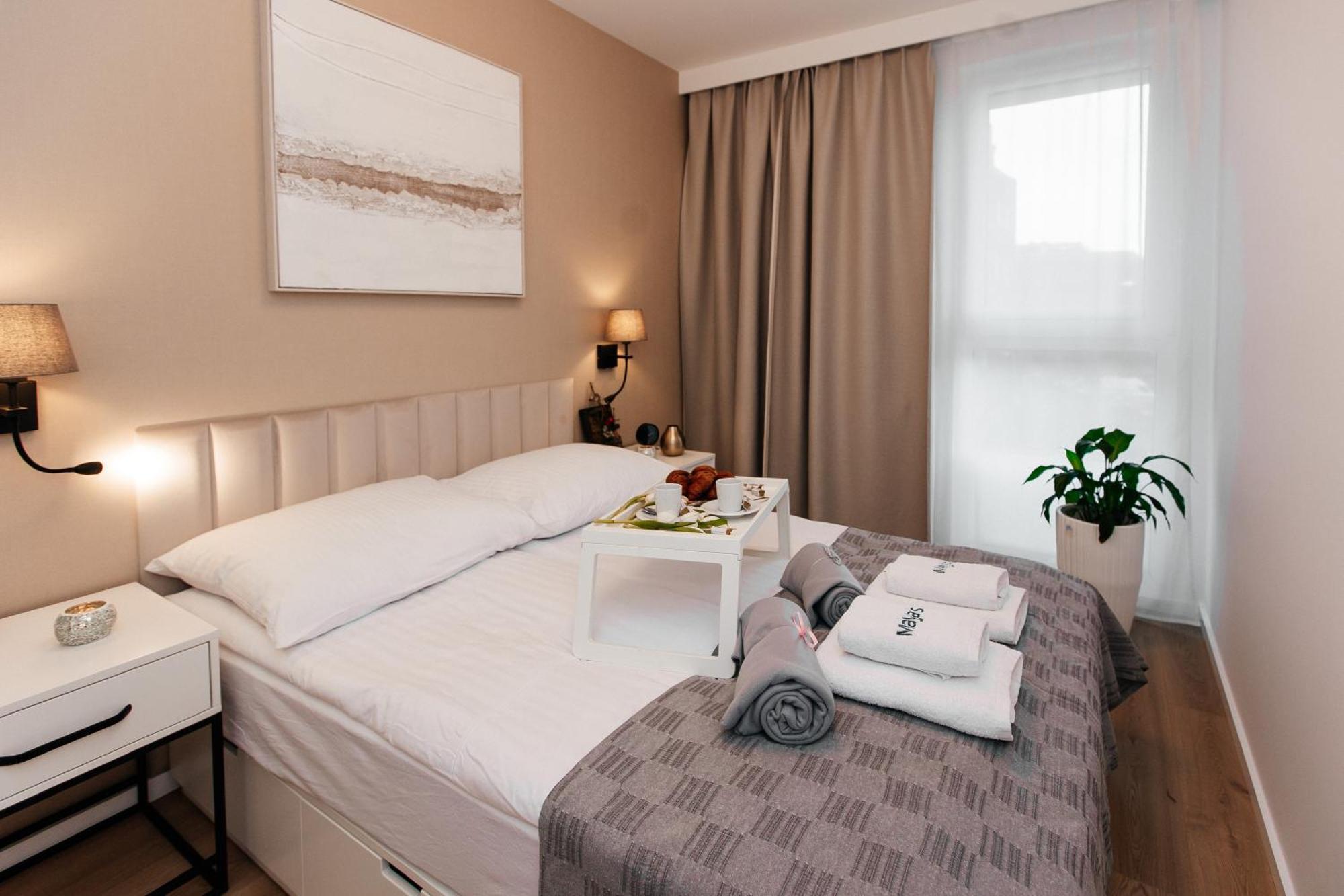Maya'S Flats & Resorts 53 - Walowa 40, Гданск Екстериор снимка