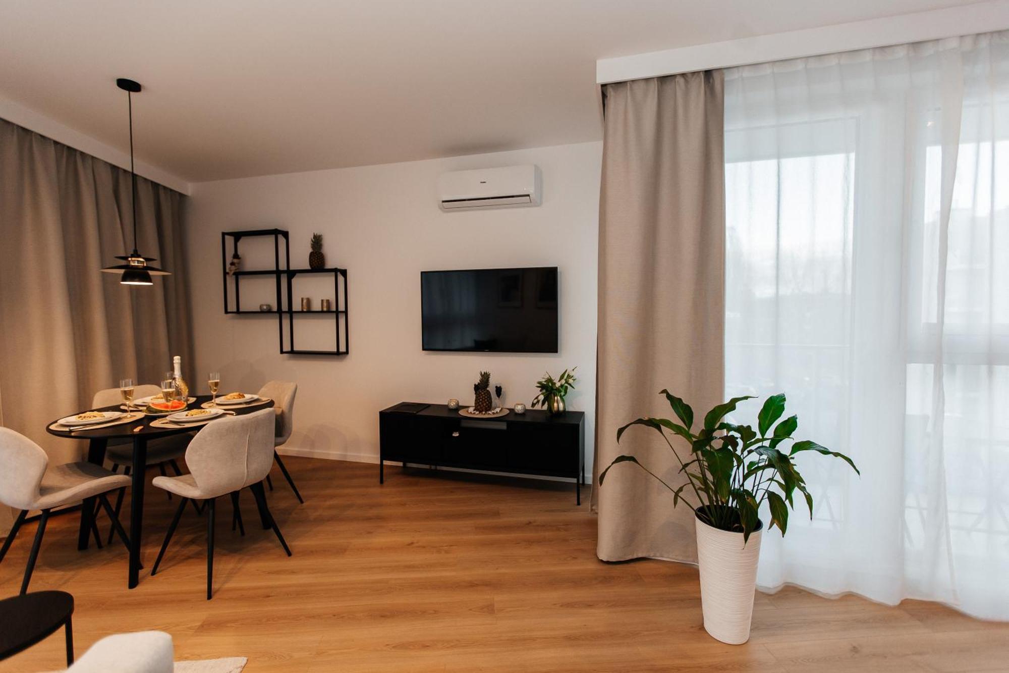 Maya'S Flats & Resorts 53 - Walowa 40, Гданск Екстериор снимка