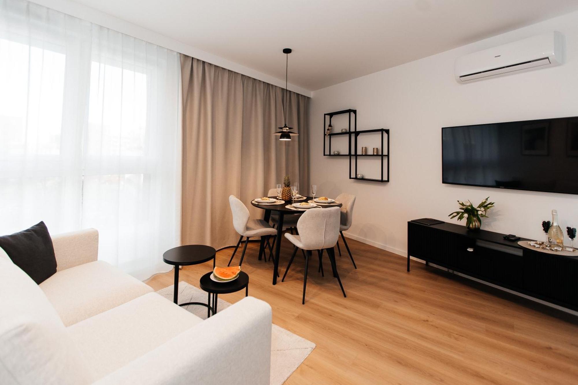 Maya'S Flats & Resorts 53 - Walowa 40, Гданск Екстериор снимка